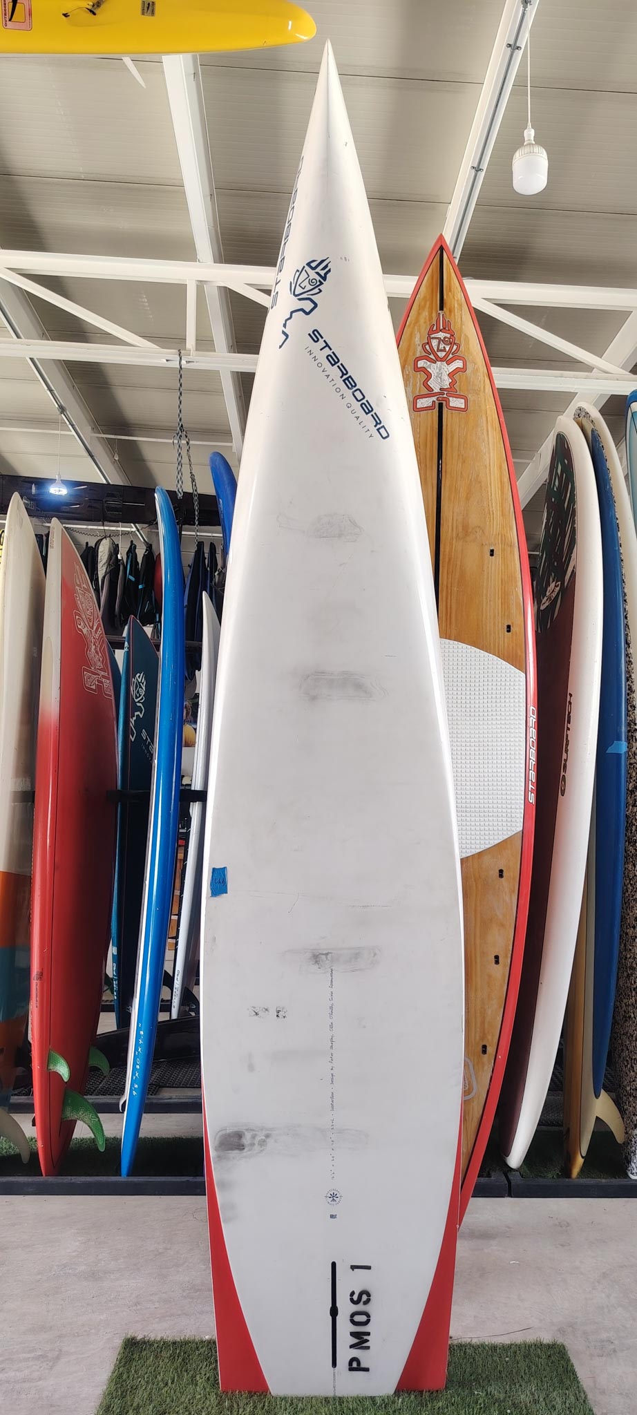 Starboard Waterline Lite Tech 12’6″ x 28″ (2021) - Imagen 4