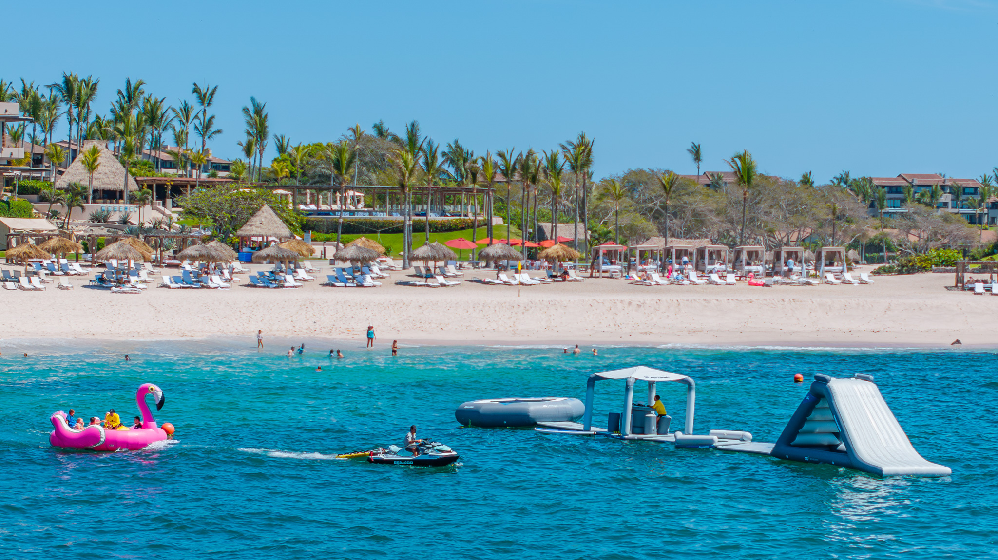 Paque Flotante_Mar_Playa_Familia