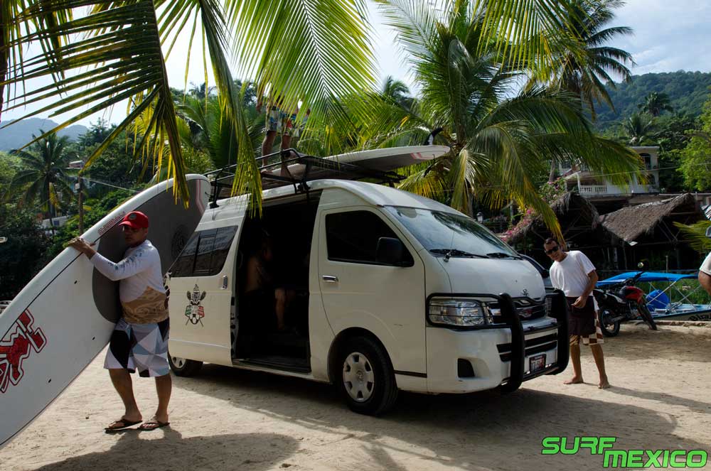 Tour-los-arcos-puerto-vallarta-sup-safari-surf-mexico-1
